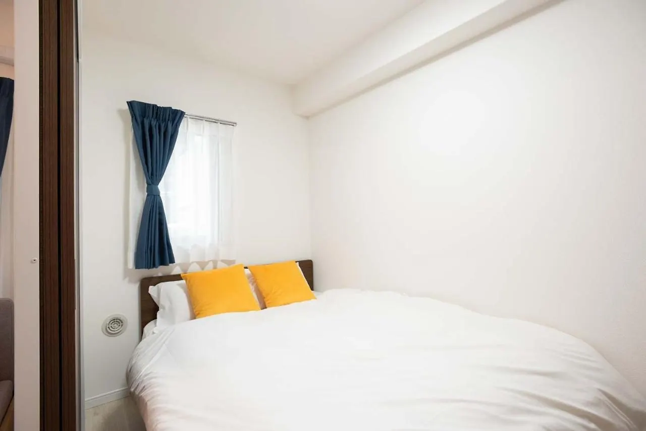 Art Shin-Osaka West Apartment